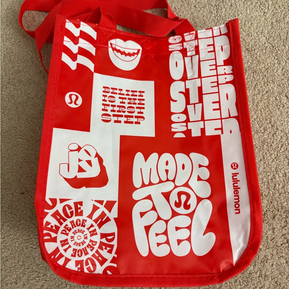 Limited edition lululemon bag